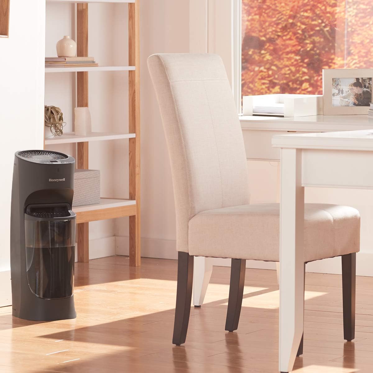 Honeywell Top Fill Tower Humidifier, Digital Humidistat, Black – Cool Mist Humidifiers for Bedroom, Home or Office with Space-Saving Tower Design