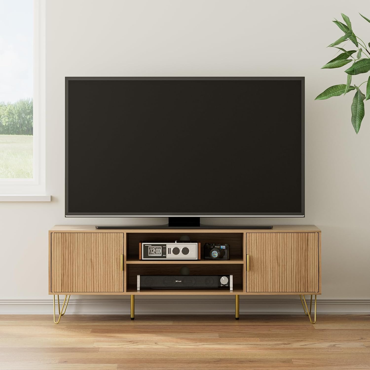 TV Stand for 55-65 Inch TV, Entertainment Center with Soft Hinge Door,TV Console Table with 2 Cabinets with Gold Handle and Feet,for Living Room, Bedroom, Oak