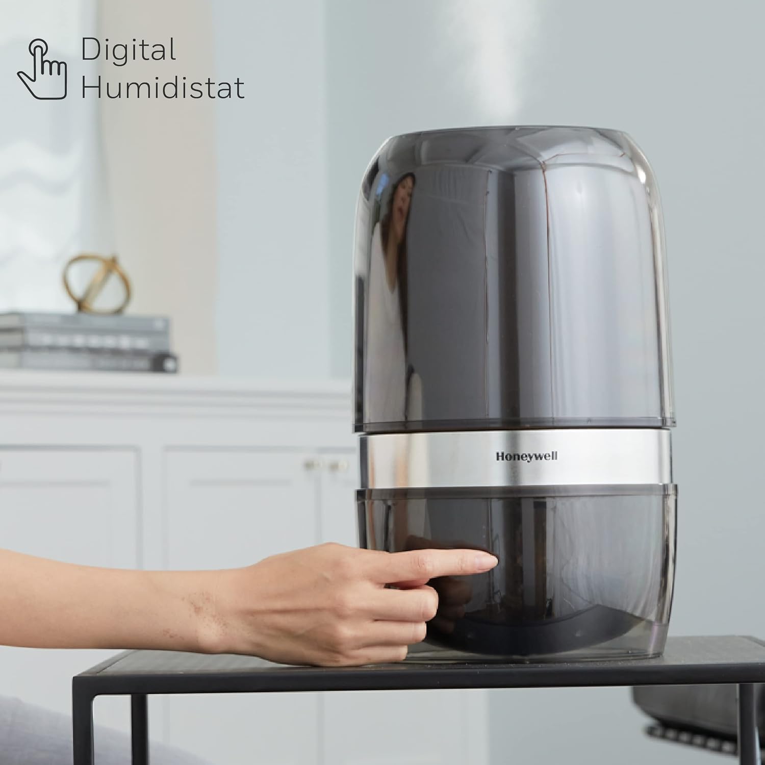 Honeywell Reflection Ultrasonic Cool Mist Humidifier. Cool Mist Top Fill Humidifier for Medium Room, Bedroom, Kids Room, and Office. Helps relieve cough and congestion - Black, HUL900B