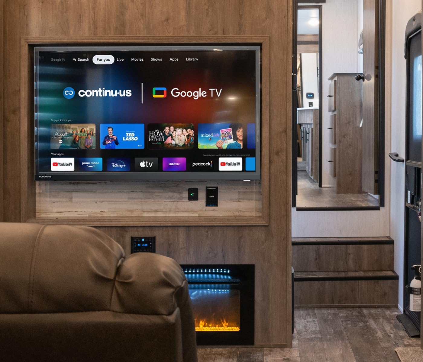 continuus 40' 12V RV Smart TV with Chromecast and Free Streaming Apps – 1080p HD – CT-40TS10