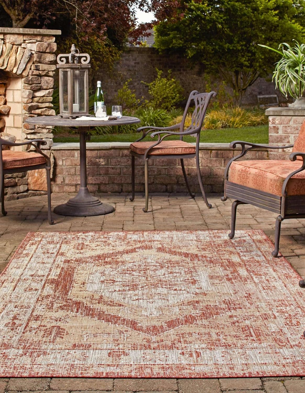 Unique Loom Outdoor Traditional Collection Area Rug - Valeria (2' x 3' 1' Rectangle, Rust Red/ Ivory)