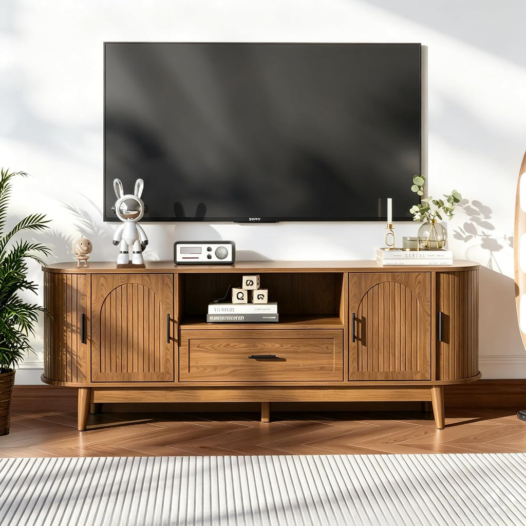 Mxtxmy 63' Fluted TV Stand for Tvs up to 70', Mid-Century Modern Entertainment Center with Drawers and Fluted Doors, Curved TV Media Console Table with Sliding Doors for Living Room, Bedroom (63')