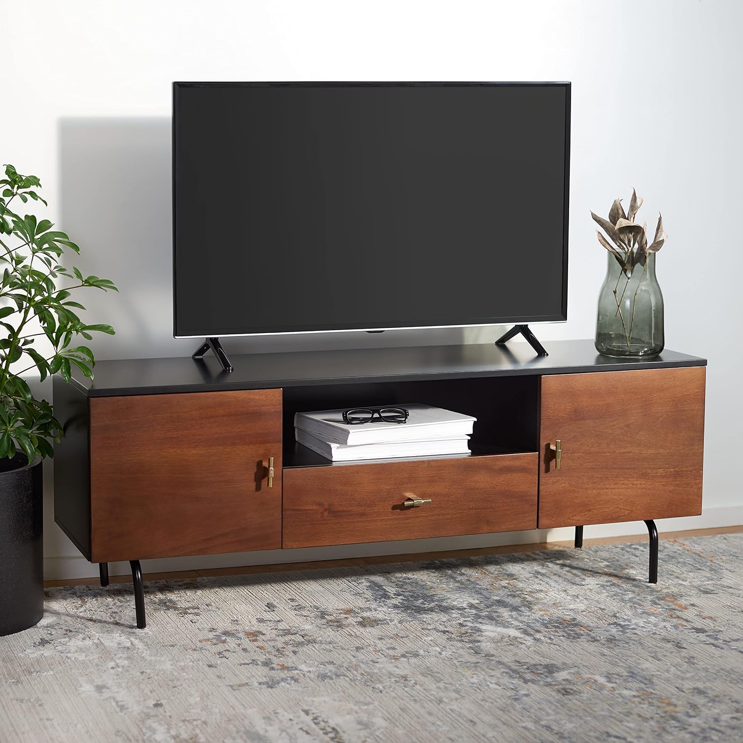 SAFAVIEH Genevieve TV Stand for up to 65' Flatscreen – Black & Walnut Brown Finish, Mid-Century Modern Storage Cabinet, Entertainment Media Console (MED5000F)