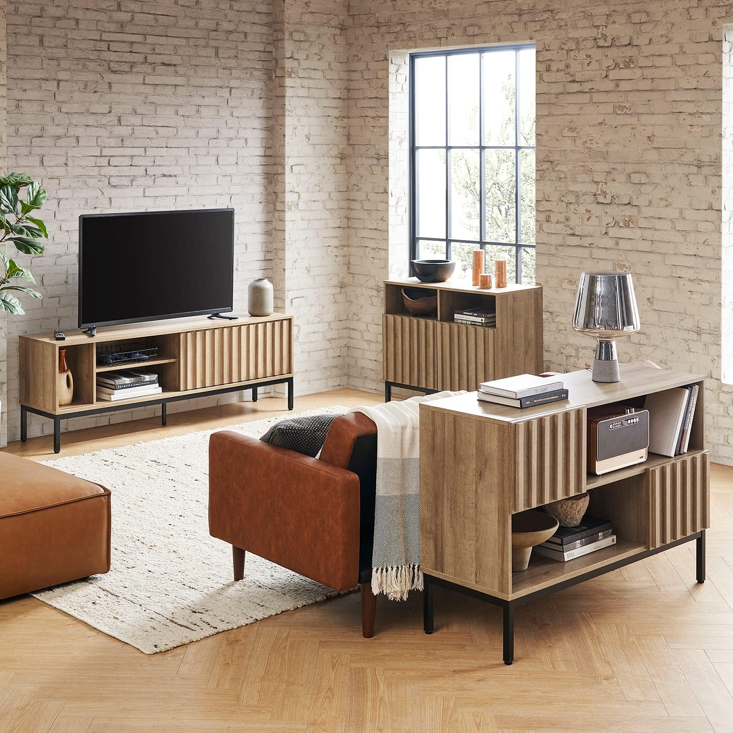 mopio Norwin TV Stand, Rustic Modern Industrial Television Stand for 60/65/70 inch TV, Fluted Entertainment Center with Storage, Wood Media Console Credenza Cabinet Table (Oak 64' TV Stand)