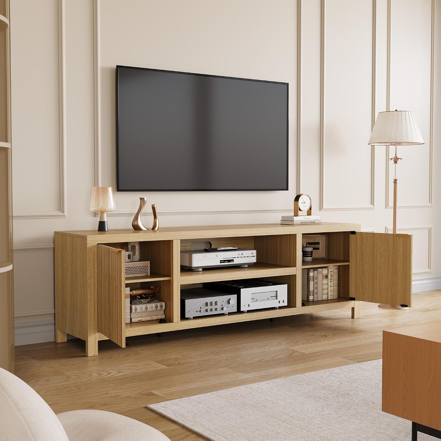 IDEALHOUSE Fluted TV Stand for 75+'', Modern Entertainment Center with 2-Tier Storage & Adjustable Shelves, Media Console Cabinet with 2 Fluted Doors & Gold Handle for Living Room Bedroom, Natural Oak