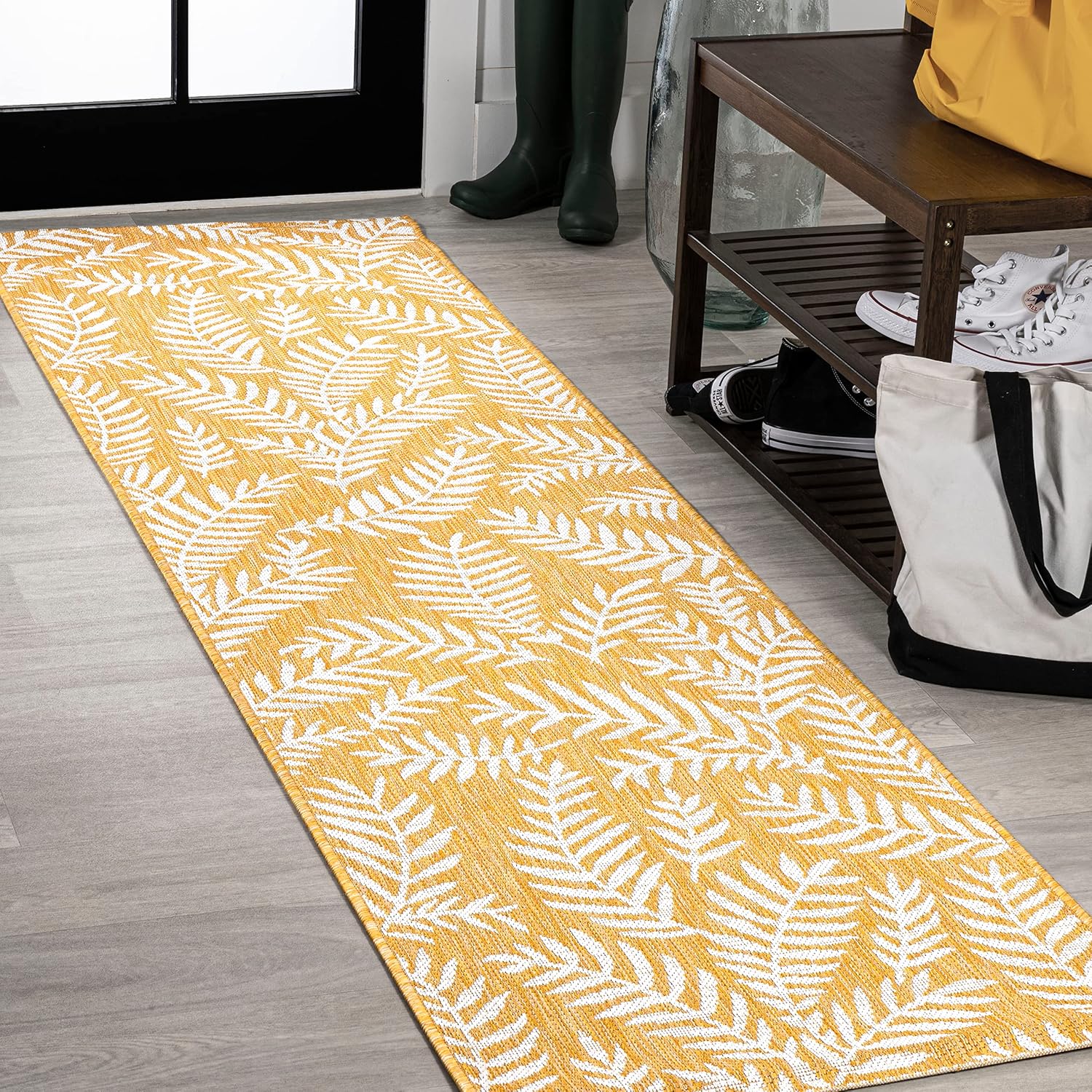 JONATHAN Y Palm Frond Indoor Outdoor Runner Rug 2X10 Yellow/Cream, Nevis for Backyard, Patio, Porch, Easy-Cleaning, High Traffic, Pet-Friendly, Non-Shedding (SMB119C-210)